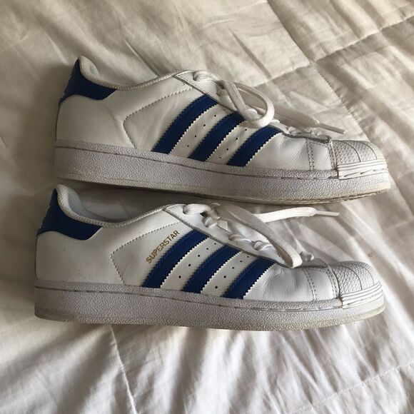 Adidas Superstar Size 6 GUC White/blue - Picture 2 of 7